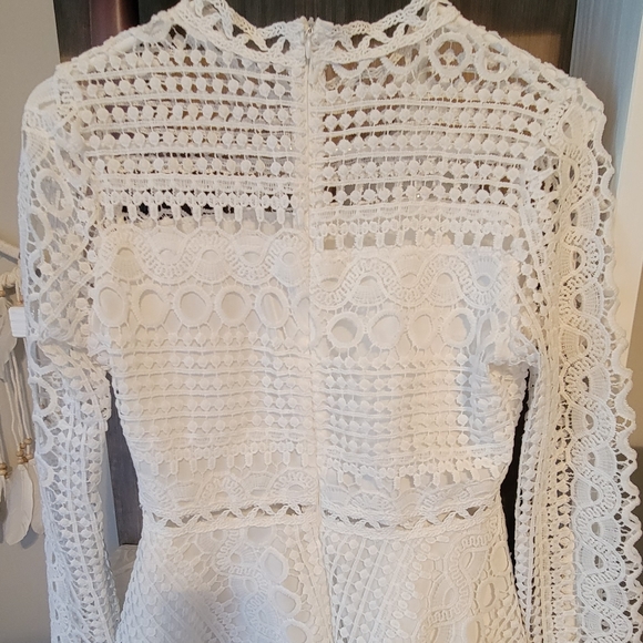 Elegant White Lace Long Sleeve Blouse | Size 2 | - Picture 10 of 11